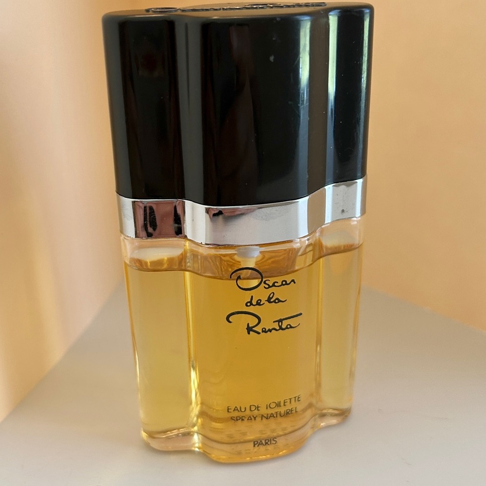 Vintage Oscar de la Renta spray bottle perfume🤳